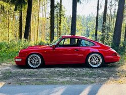 Rot Gebraucht 1992 Porsche 911 Carrera 4 Coupé | 79.999 €