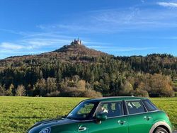 Grün Gebraucht 2019 Mini ONE Kleinwagen | 16.400 € (Fairer Preis)