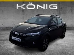Perlmuttschwarz metallic Gebraucht 2023 Dacia Sandero Expression Kleinwagen | 17.989 € (Fairer Preis)