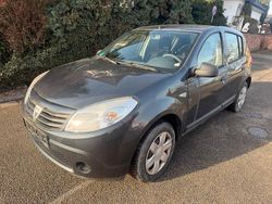 Grau Gebraucht 2009 Dacia Sandero Limousine | 850 € (Guter Preis)