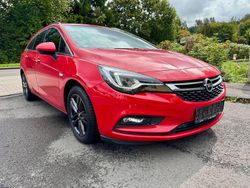 Rot Gebraucht 2017 Opel Astra Kombi | 7.499 € (Fairer Preis)