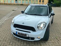 Weiß Gebraucht 2011 Mini Cooper S Countryman SUV | 8.999 € (Fairer Preis)