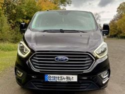 Schwarz Gebraucht 2019 Ford Transit Custom Titanium Van | 32.500 € (Fairer Preis)