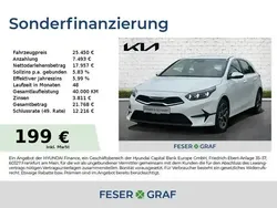 Deluxe weiss Neu 2024 Kia Ceed Limousine | 25.980 € (Etwas zu teuer)