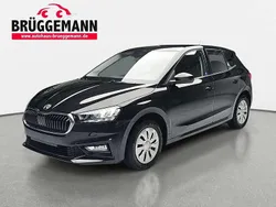Schwarz Gebraucht 2023 Skoda Fabia Selection Kleinwagen | 16.890 € (Fairer Preis)