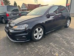 Schwarz Gebraucht 2016 VW Golf VII LOUNGE Limousine | 11.499 € (Guter Preis)