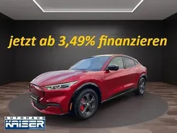Rot Gebraucht 2022 Ford Mustang Mach-E Premium SUV | 35.900 € (Fairer Preis)
