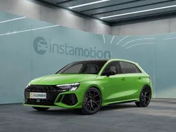 Grün Gebraucht 2024 Audi RS3 Sportback Sport Kleinwagen | 63.280 €