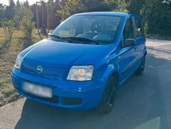 Blau Gebraucht 2005 Fiat Panda Kleinwagen | 2.500 € (Etwas zu teuer)