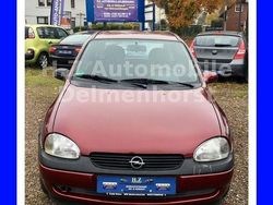 Rot Gebraucht 1999 Opel Corsa Limousine | 2.999 € (Teuer)