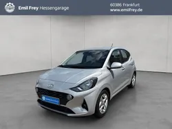 Silber Gebraucht 2023 Hyundai i10 Trend Kleinwagen | 15.950 € (Fairer Preis)