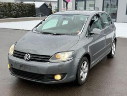 Grau Gebraucht 2010 VW Golf Plus Cross Highline Van / Kleinbus | 3.350 € (Teuer)