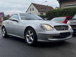 Silber Gebraucht 2001 Mercedes SLK230 Cabrio | 4.499 € (Fairer Preis)