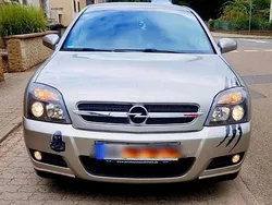 Grau Gebraucht 2003 Opel Vectra GTS Limousine | 2.500 € (Fairer Preis)