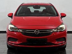 Rot Gebraucht 2018 Opel Astra Kombi | 7.899 € (Guter Preis)