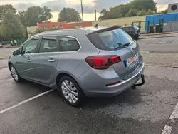 Silber Gebraucht 2013 Opel Astra Innovation Kombi | 3.890 € (Fairer Preis)