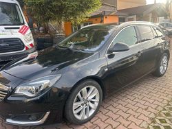 Schwarz Gebraucht 2014 Opel Insignia Sport Kombi | 5.500 € (Fairer Preis)
