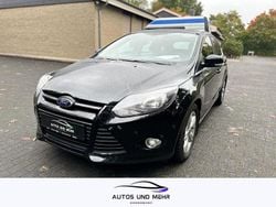 Schwarz Gebraucht 2013 Ford Focus Champions Edition Limousine | 5.999 € (Guter Preis)