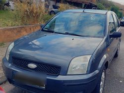 Grau Gebraucht 2004 Ford Fusion Kleinwagen | 1.100 € (Guter Preis)