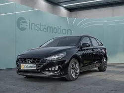 Schwarz Gebraucht 2023 Hyundai i30 Trend Kombi | 20.400 € (Etwas zu teuer)
