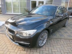 Black sapphire metallic Gebraucht 2015 BMW 325 Luxury Line Kleinwagen | 16.490 € (Fairer Preis)