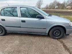 Silber Gebraucht 2000 Opel Astra Comfort Limousine | 750 € (Guter Preis)