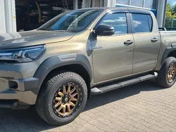 Andere außenfarben Gebraucht 2022 Toyota HiLux Abholung | 58.000 €
