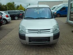 Silber Gebraucht 2003 Citroën Berlingo Van / Kleinbus | 2.700 € (Teuer)