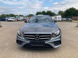 Grau Gebraucht 2019 Mercedes E220 AMG Kombi | 15.946 € (Fairer Preis)