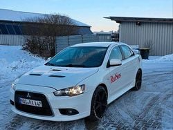 Weiß Gebraucht 2013 Mitsubishi Lancer Limousine | 17.490 €