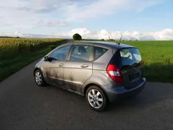 Grau Gebraucht 2009 Mercedes A160 Limousine | 2.500 € (Superpreis)