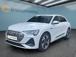 Weiß Gebraucht 2022 Audi e-tron S-Line SUV | 39.849 € (Fairer Preis)