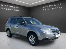 Grau Gebraucht 2010 Subaru Forester Active SUV | 13.980 € (Teuer)