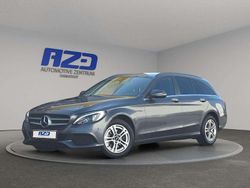 Grau Gebraucht 2018 Mercedes C220 Kombi | 15.988 € (Fairer Preis)