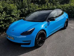 Blau Gebraucht 2022 Tesla Model 3 Limousine | 30.800 € (Fairer Preis)