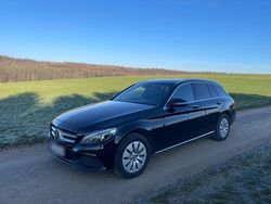 Schwarz Gebraucht 2017 Mercedes C220 Avantgarde Kombi | 14.700 € (Fairer Preis)