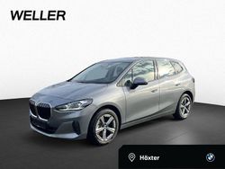 Grau Gebraucht 2024 BMW 216 Shadowline Van / Kleinbus | 26.410 € (Etwas zu teuer)