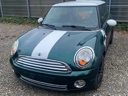 Grün Gebraucht 2009 Mini Cooper Kleinwagen | 3.100 € (Superpreis)