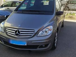 Grau Gebraucht 2007 Mercedes B170 Edition Van / Kleinbus | 6.280 € (Fairer Preis)