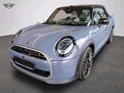 Grau Gebraucht 2024 Mini Cooper S Cabriolet Favoured Cabrio | 38.809 € (Fairer Preis)