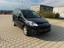 Gebraucht 2016 Citroën Berlingo SELECTION Van / Kleinbus | 8.990 € (Fairer Preis)