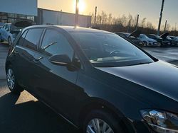 Grau Gebraucht 2018 VW Golf VII Kleinwagen | 9.500 € (Superpreis)