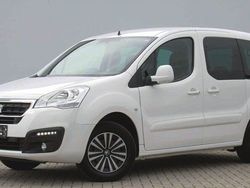 Weiss / schneeweiss / uni Gebraucht 2018 Peugeot Partner Tepee Active Van / Kleinbus | 12.950 € (Teuer)