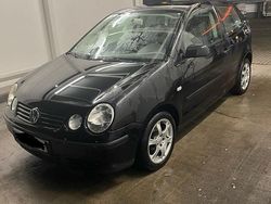 Schwarz Gebraucht 2003 VW Polo Kleinwagen | 1.300 € (Fairer Preis)