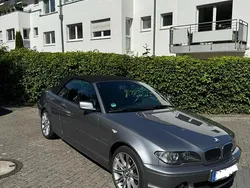 Grau Gebraucht 2003 BMW 318 Cabriolet Cabrio | 8.100 € (Fairer Preis)