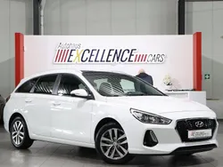 Weiß Gebraucht 2018 Hyundai i30 Kombi | 13.881 € (Fairer Preis)