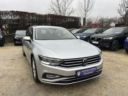 Reflexsilber metallic Gebraucht 2020 VW Passat Business Kombi | 19.979 € (Guter Preis)