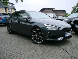 Magnetic thec grey Gebraucht 2024 Cupra Leon VZ Kombi | 31.980 € (Fairer Preis)
