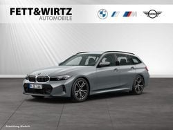 Skyscraper grau Gebraucht 2024 BMW 330 Efficient Dynamics Kombi | 38.750 € (Superpreis)