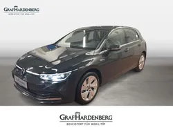 Grau Gebraucht 2021 VW Golf VIII Style Limousine | 21.710 € (Guter Preis)